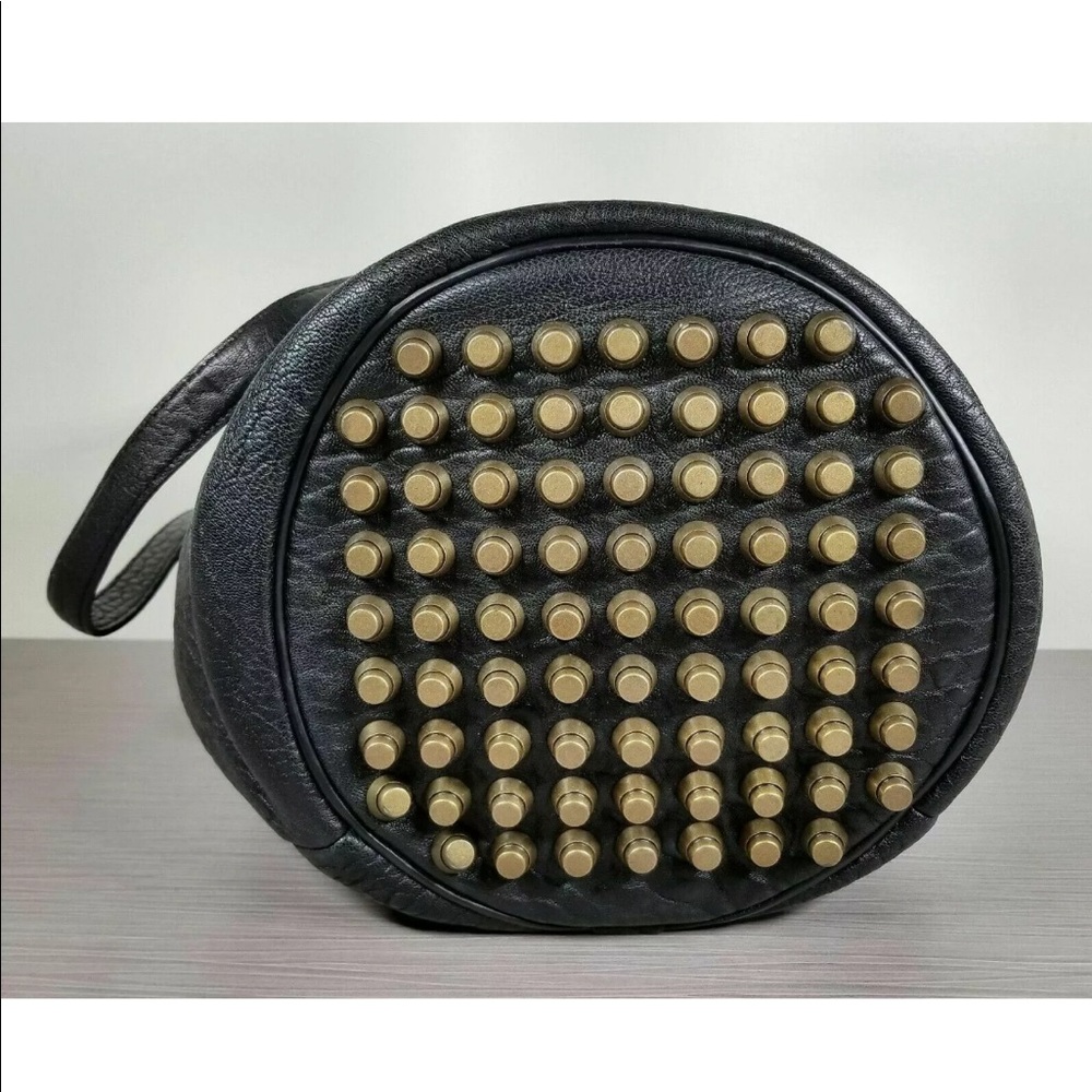 Alexander Wang Diego pebbled leather bucket bag - Picture 7 of 13